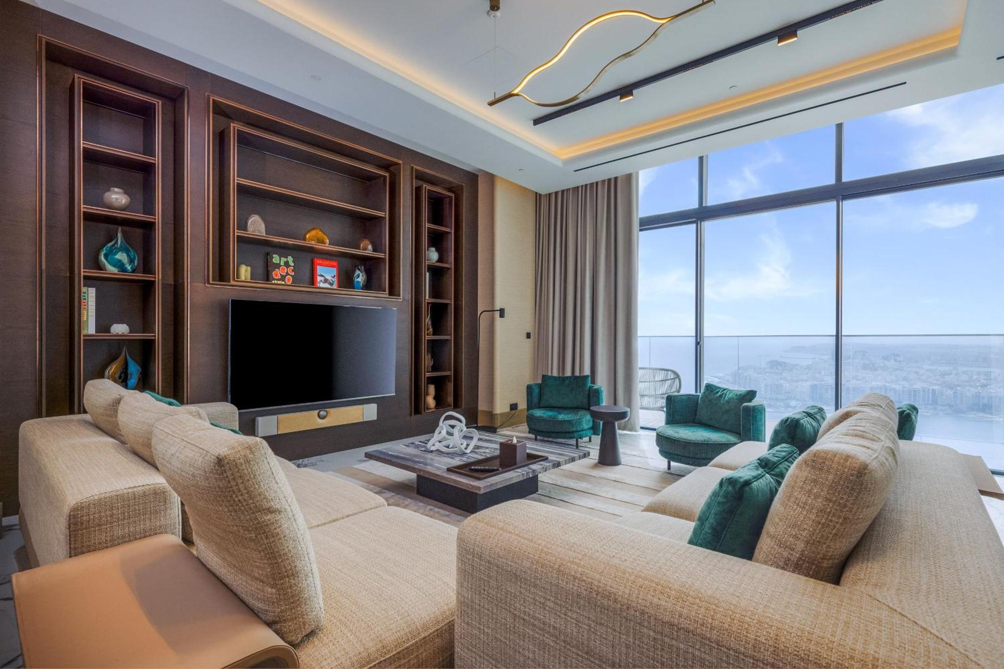 Suite Presidential Ultimate ME+ con Vista Mare